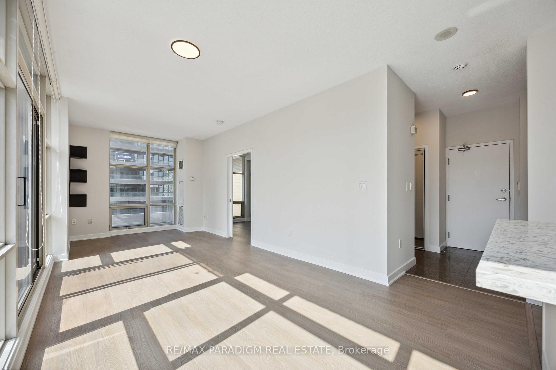 Photo 12 of Unit 611, 9 Spadina Avenue, Toronto, Waterfront Communities — HOMEH