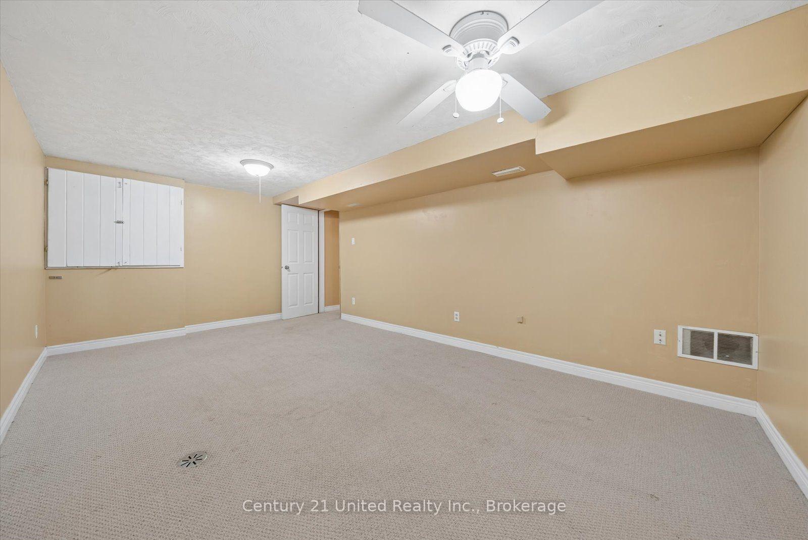 Photo 28 of 46B Springbrook Drive, Peterborough, Monaghan Ward 2 — HOMEH