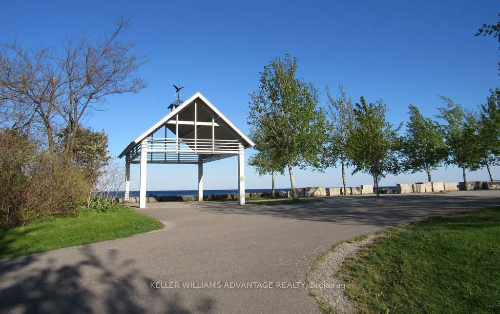 Photo 34 of 120 Winter Gardens Trail, Scarborough, Rouge — HOMEH