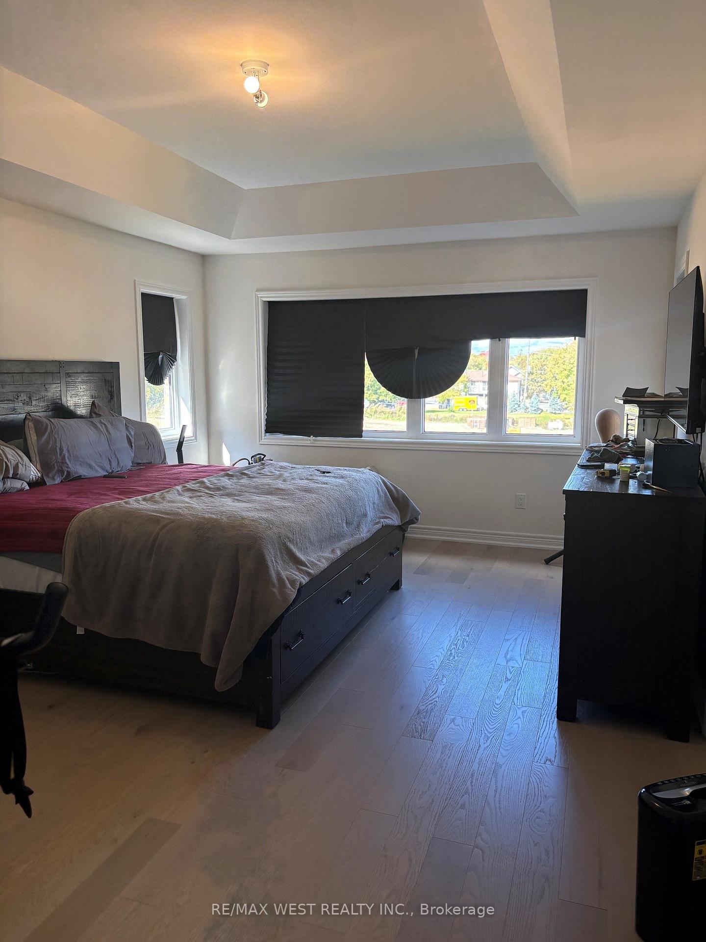 Photo 7 of 1352 Davis Loop Circle, Innisfil, Lefroy — HOMEH