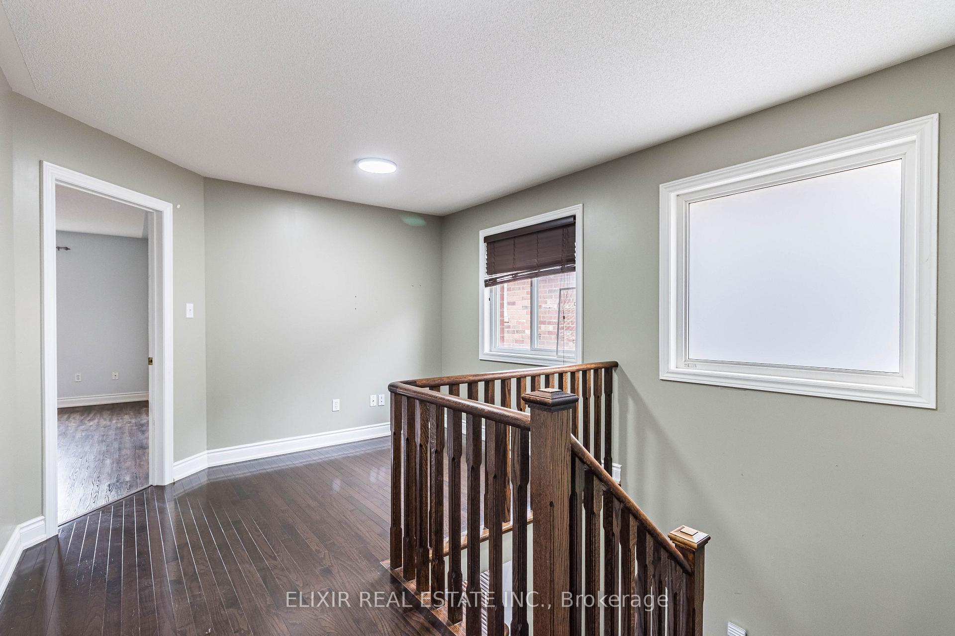 Photo 15 of 61 Bushmill Circle, Brampton, Fletcher's Meadow — HOMEH