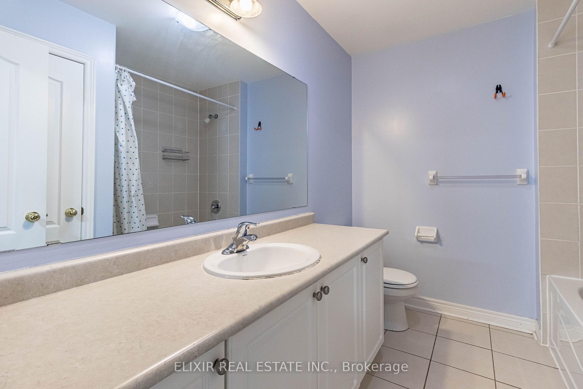 Photo 23 of 61 Bushmill Circle, Brampton, Fletcher's Meadow — HOMEH