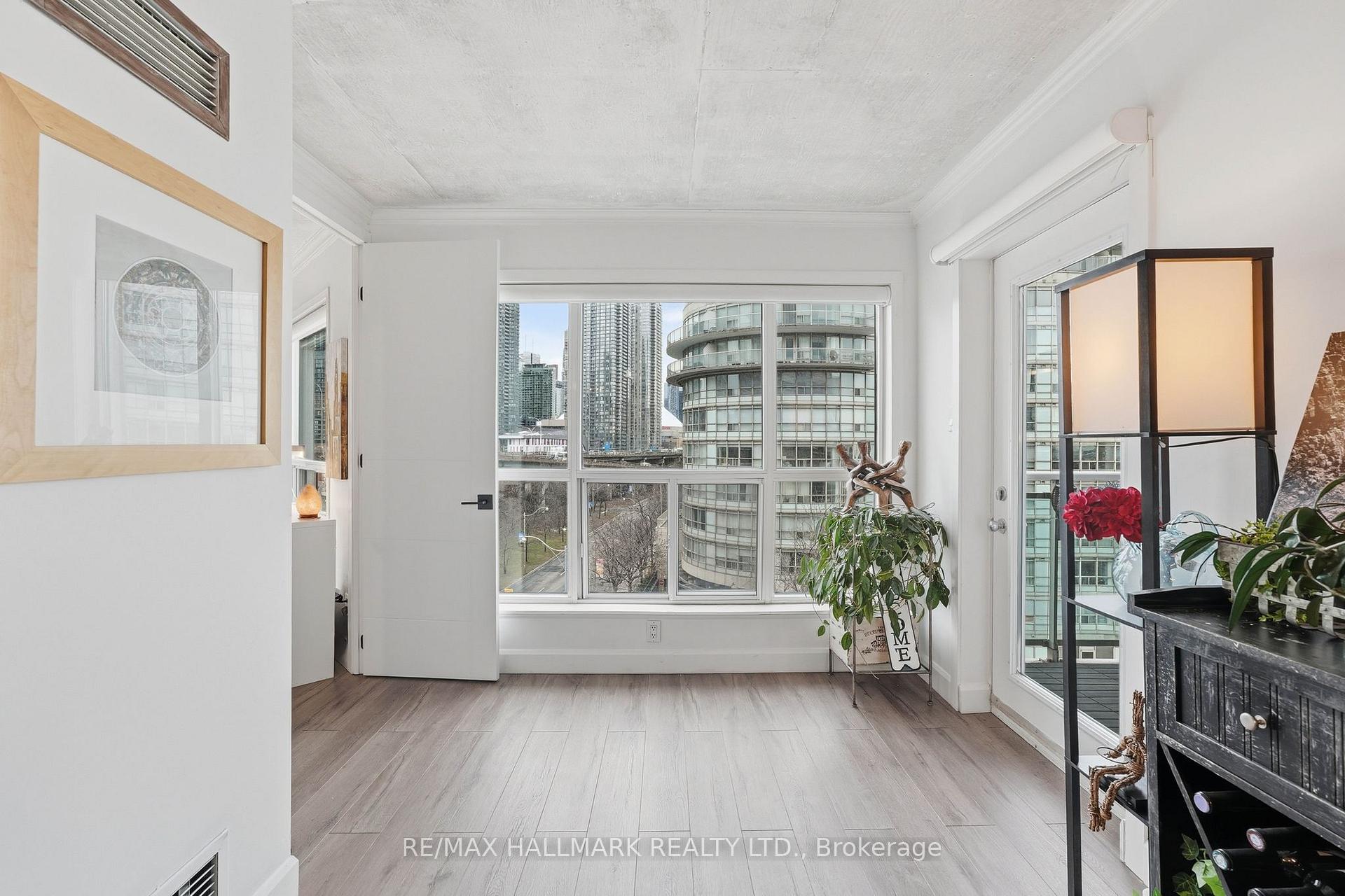 Photo 21 of Unit 705, 600 Queens Quay W, Toronto, Waterfront Communities — HOMEH