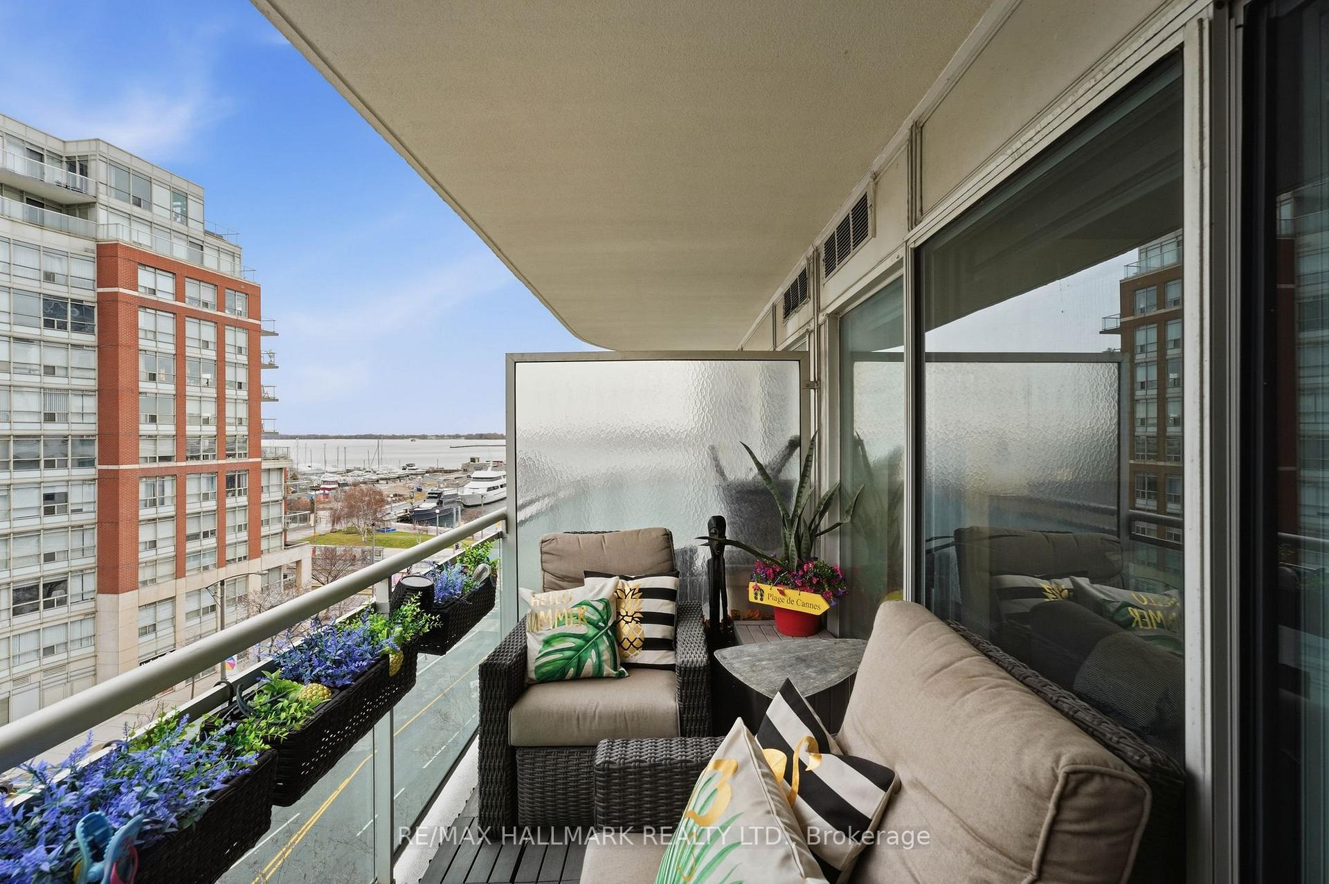 Photo 25 of Unit 705, 600 Queens Quay W, Toronto, Waterfront Communities — HOMEH
