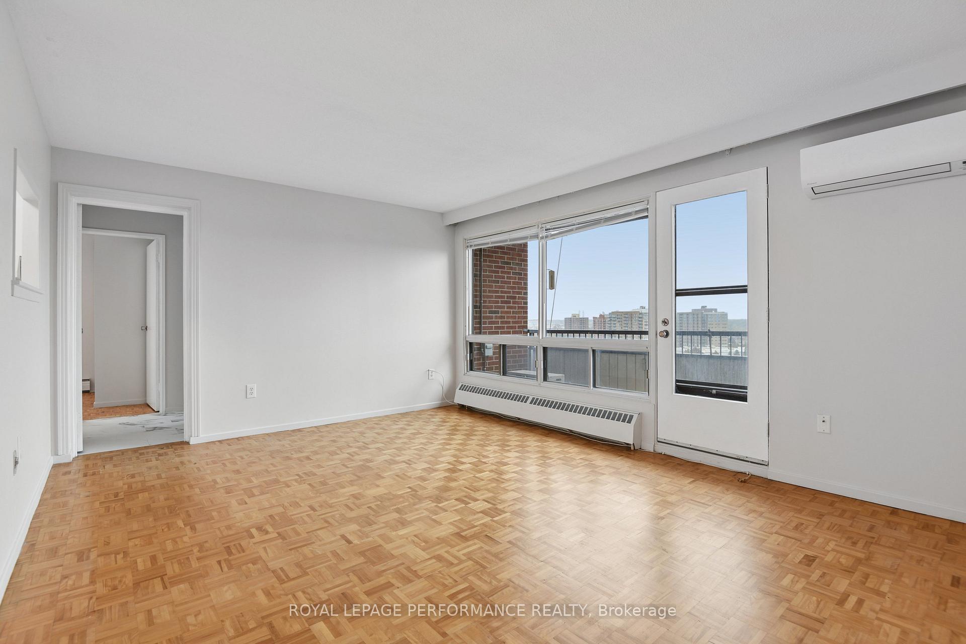 Photo 10 of Unit 805, 20 Chesterton Drive, Ottawa, Borden Farm/Stewart Farm/Carleton Heights/Parkwood Hills — HOMEH