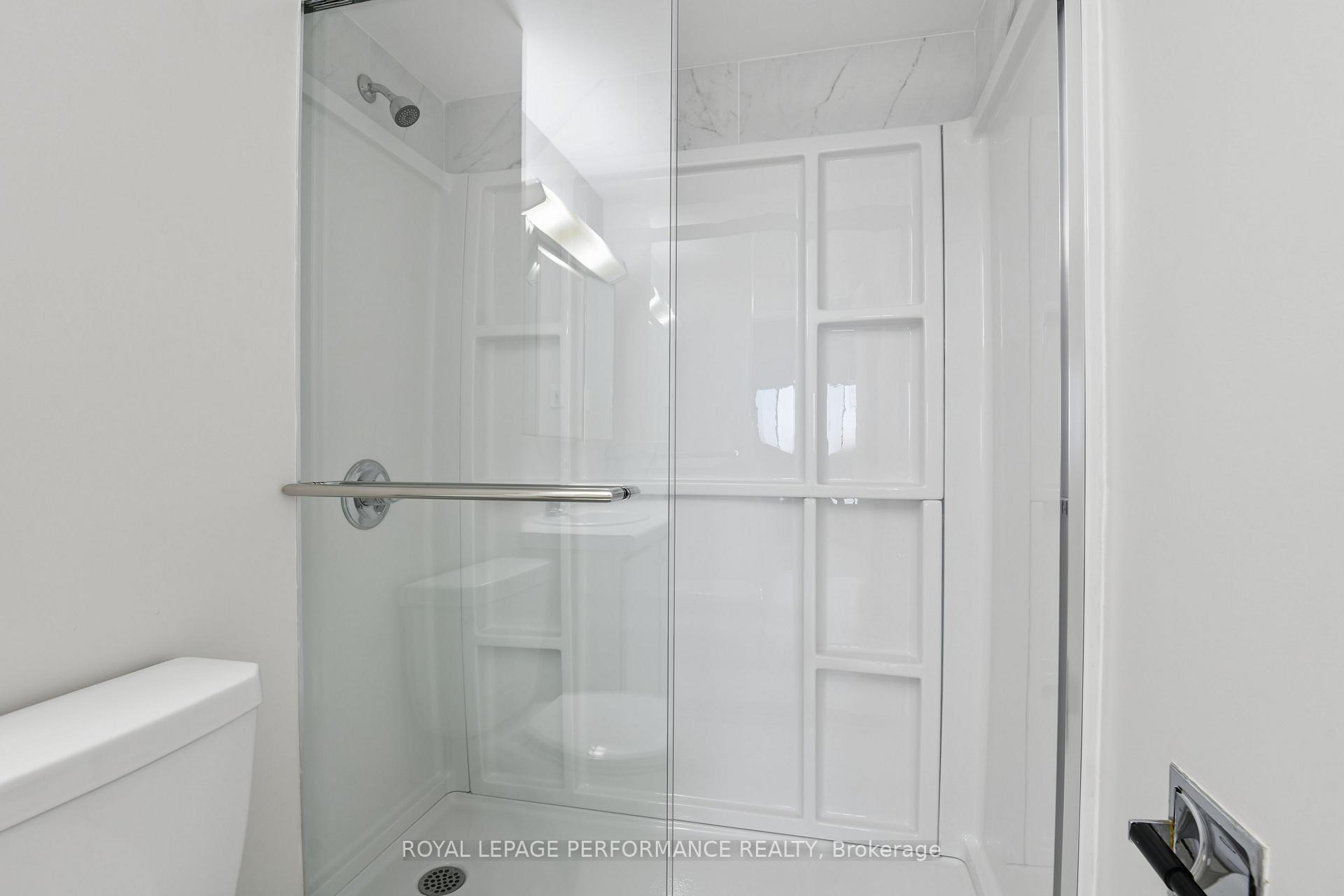 Photo 26 of Unit 805, 20 Chesterton Drive, Ottawa, Borden Farm/Stewart Farm/Carleton Heights/Parkwood Hills — HOMEH