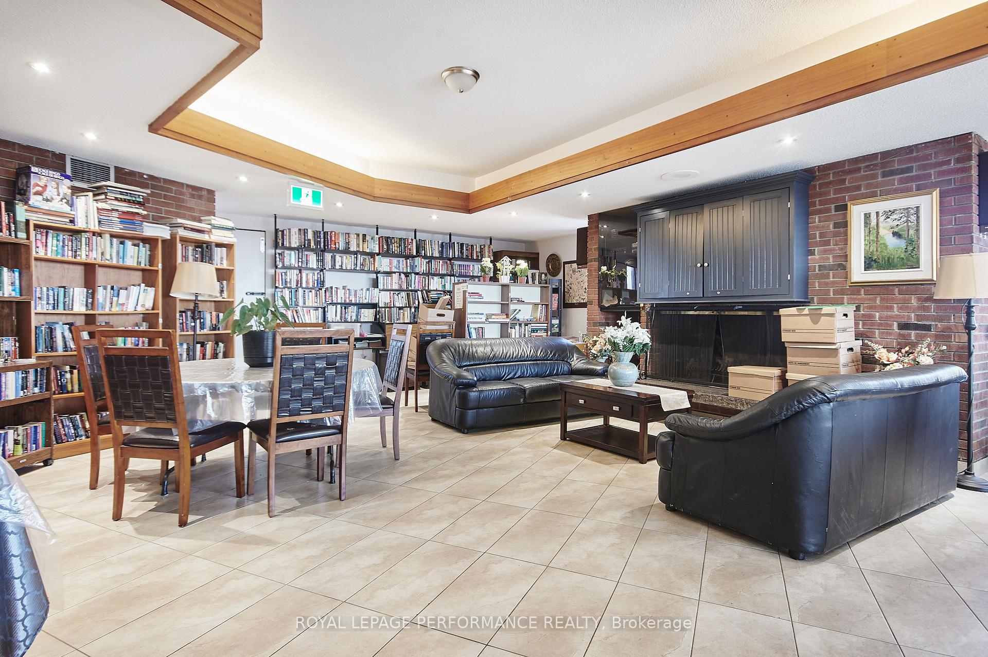 Photo 31 of Unit 805, 20 Chesterton Drive, Ottawa, Borden Farm/Stewart Farm/Carleton Heights/Parkwood Hills — HOMEH