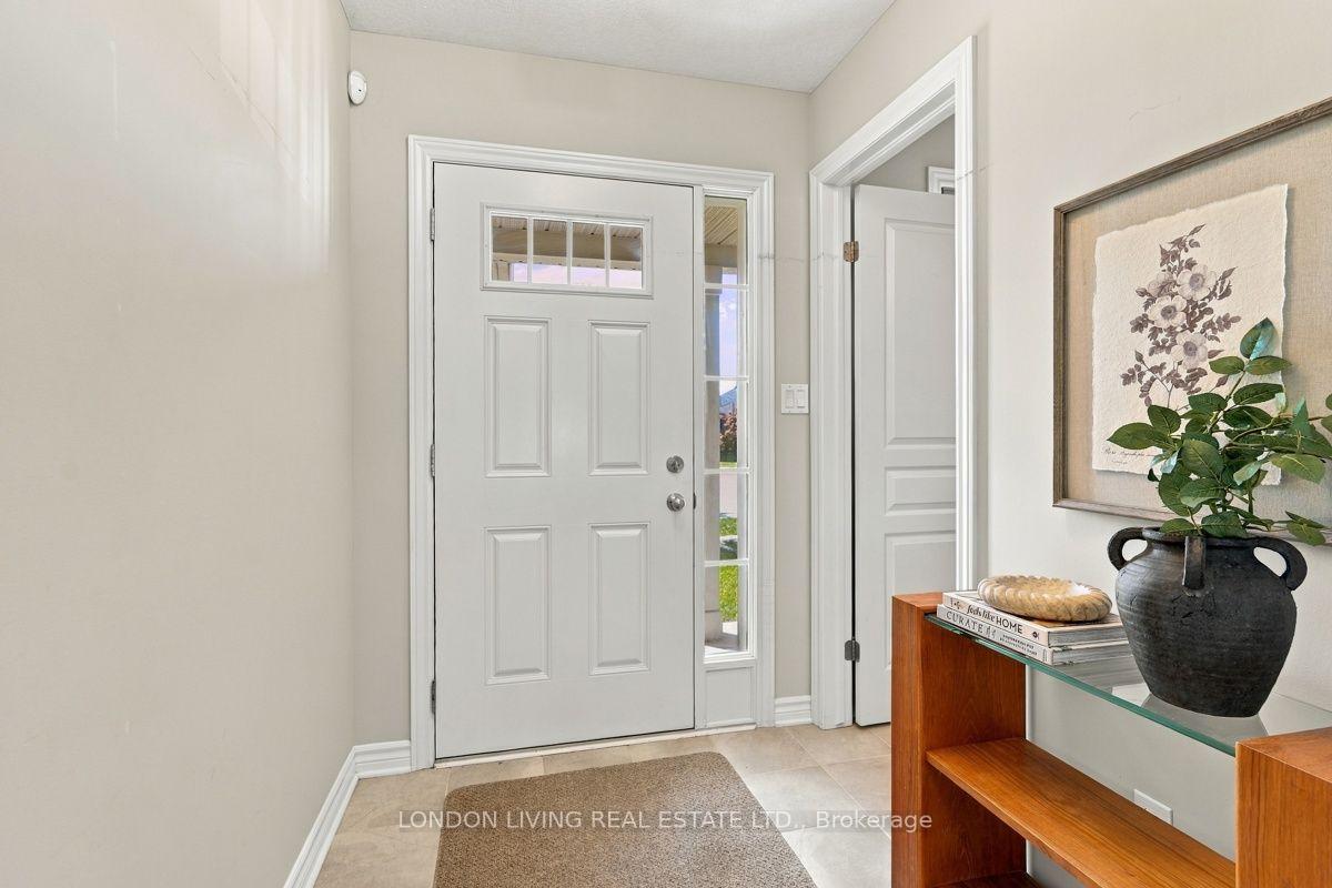 Photo 4 of 97 Peach Tree Boulevard, St. Thomas — HOMEH