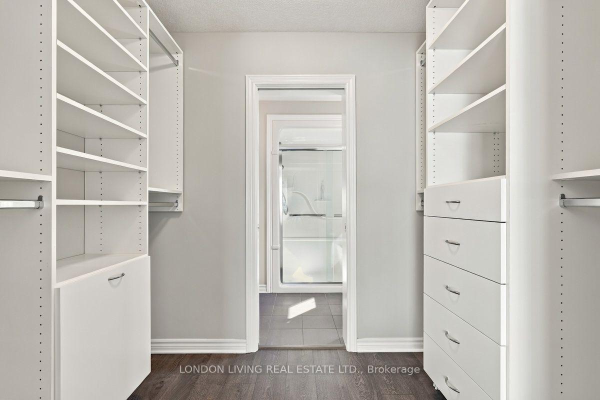 Photo 18 of 97 Peach Tree Boulevard, St. Thomas — HOMEH