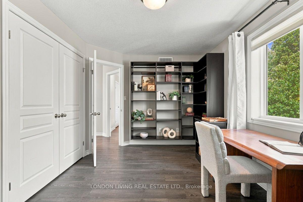 Photo 23 of 97 Peach Tree Boulevard, St. Thomas — HOMEH