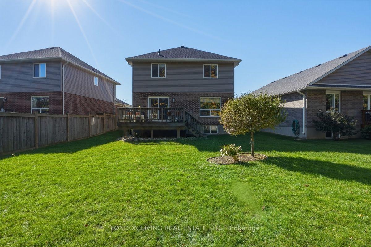 Photo 28 of 97 Peach Tree Boulevard, St. Thomas — HOMEH