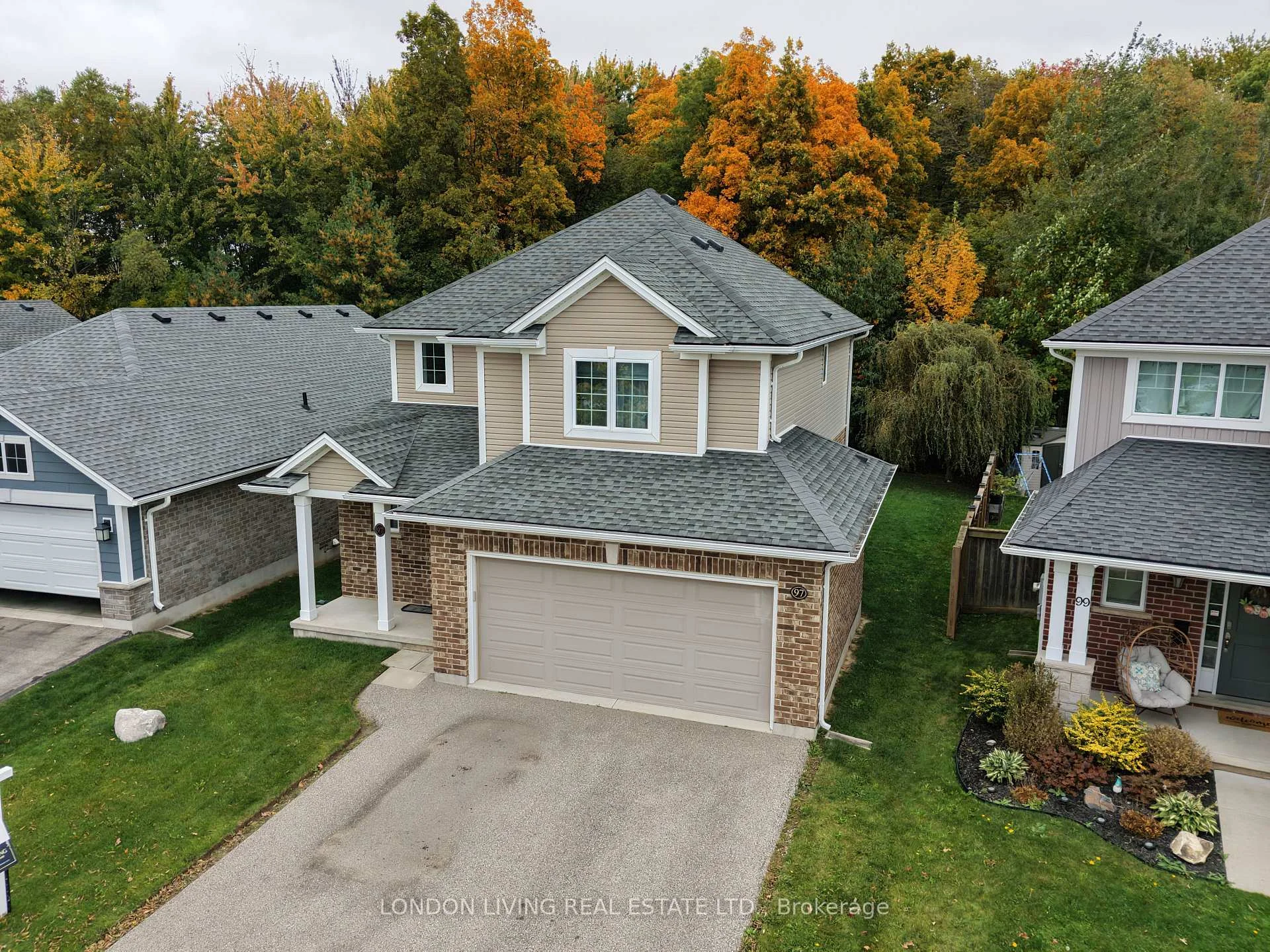 Photo 37 of 97 Peach Tree Boulevard, St. Thomas — HOMEH