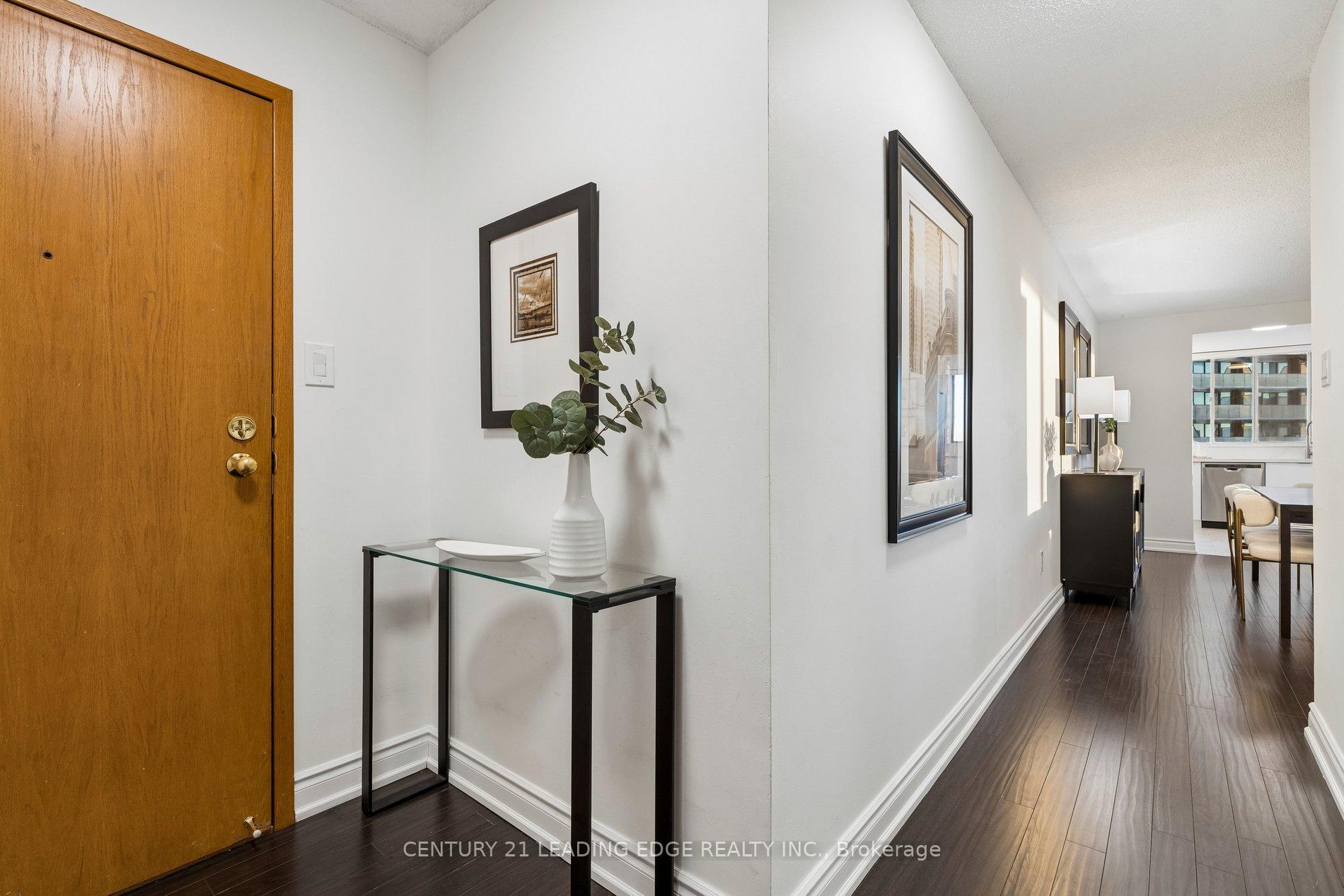 Photo 9 of Unit 2214, 44 St Joseph Street, Toronto, Bay Street Corridor — HOMEH
