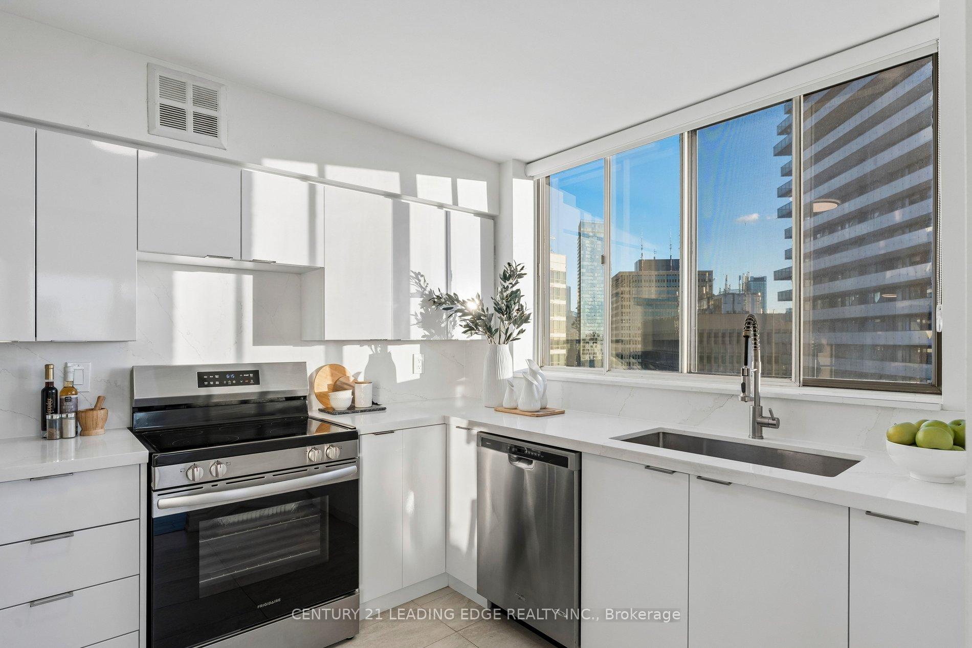 Photo 25 of Unit 2214, 44 St Joseph Street, Toronto, Bay Street Corridor — HOMEH