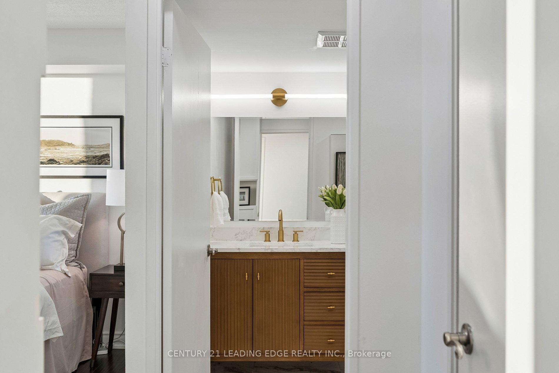 Photo 36 of Unit 2214, 44 St Joseph Street, Toronto, Bay Street Corridor — HOMEH