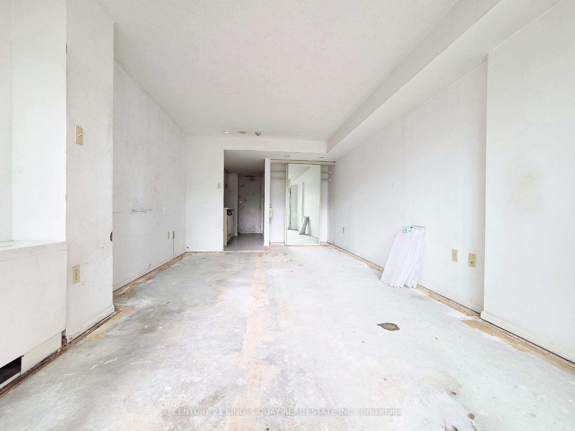Photo 8 of Unit 409, 705 King Street W, Toronto, Niagara — HOMEH