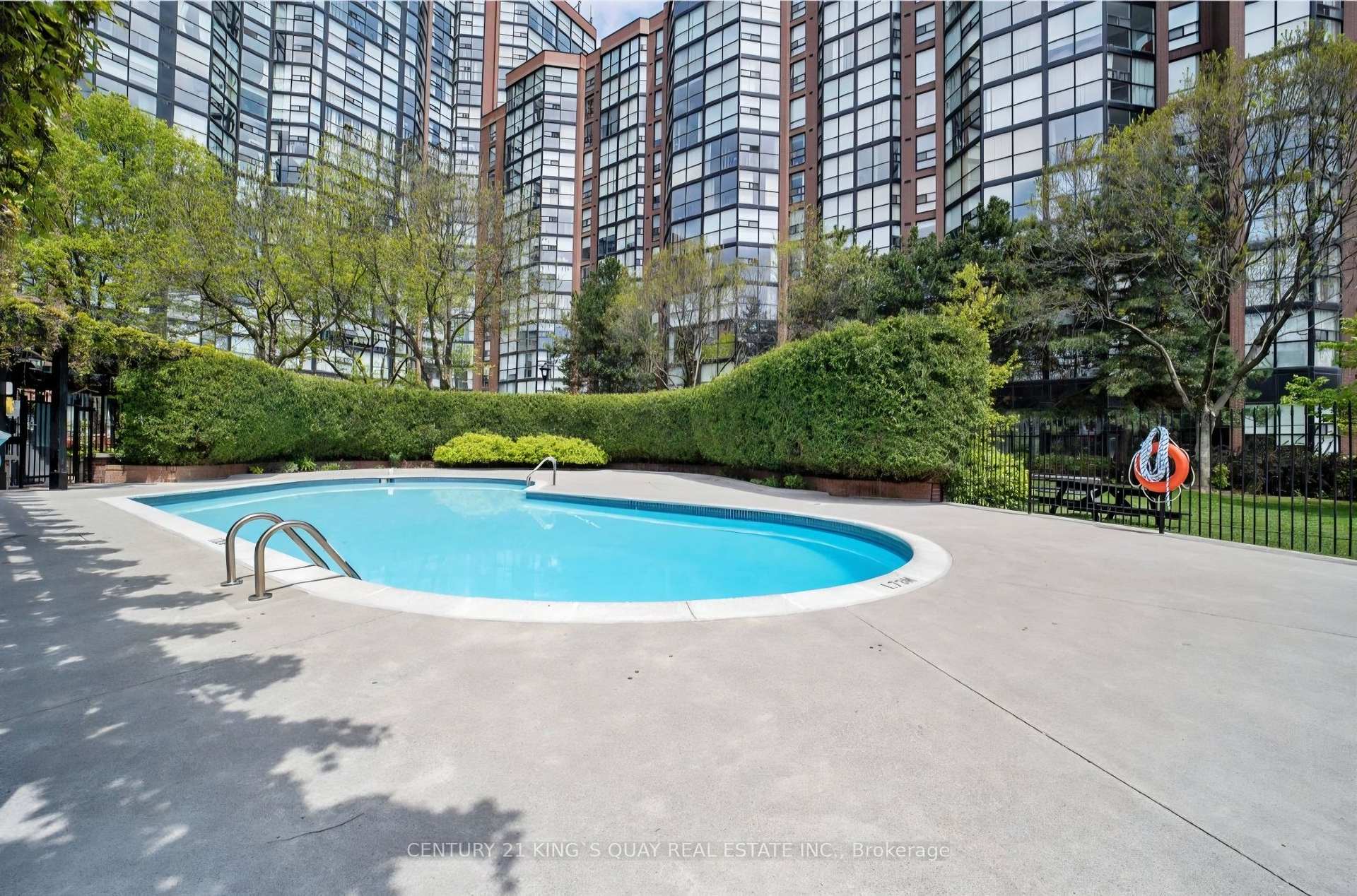 Photo 17 of Unit 409, 705 King Street W, Toronto, Niagara — HOMEH