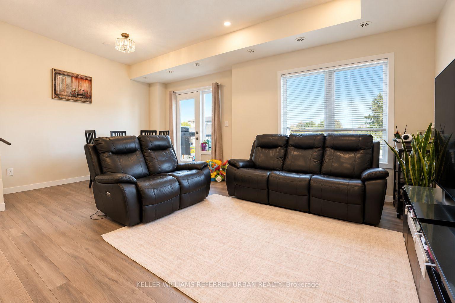 Photo 17 of Unit 25, 630 Rogers Road, Toronto, Keelesdale-Eglinton West — HOMEH