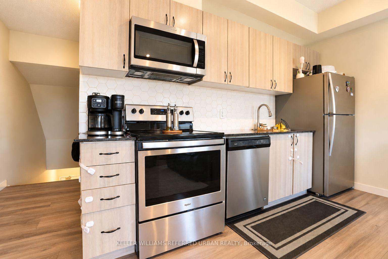 Photo 19 of Unit 25, 630 Rogers Road, Toronto, Keelesdale-Eglinton West — HOMEH