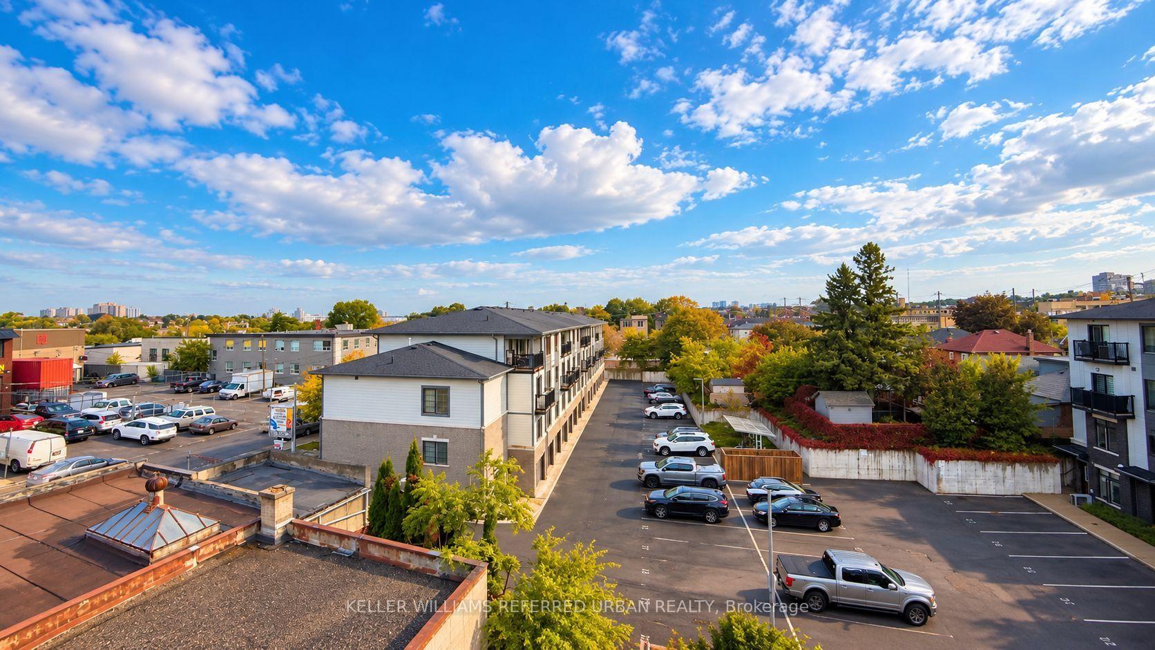 Photo 38 of Unit 25, 630 Rogers Road, Toronto, Keelesdale-Eglinton West — HOMEH