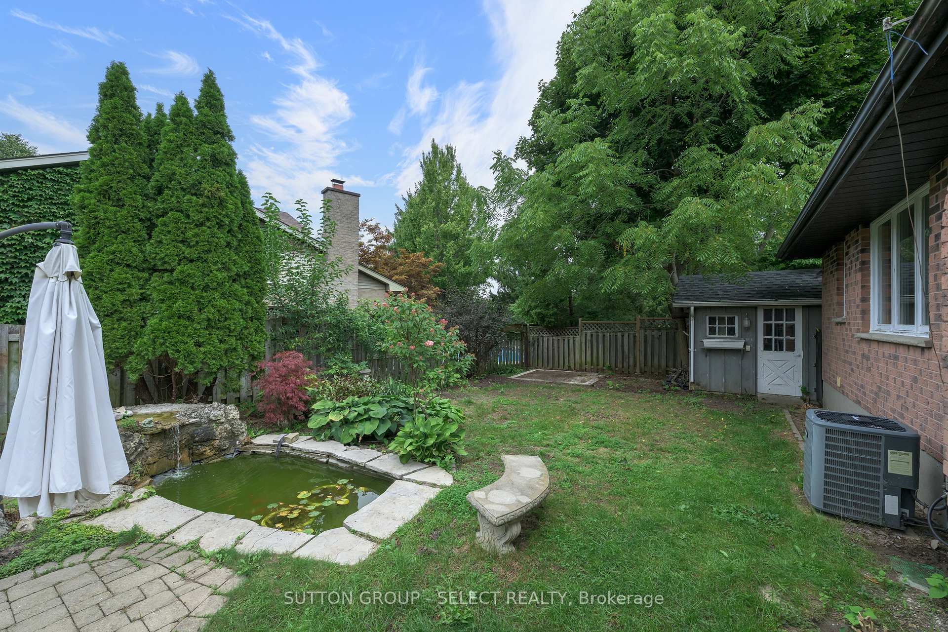Photo 4 of 1000 Griffith Street, London, South K — HOMEH