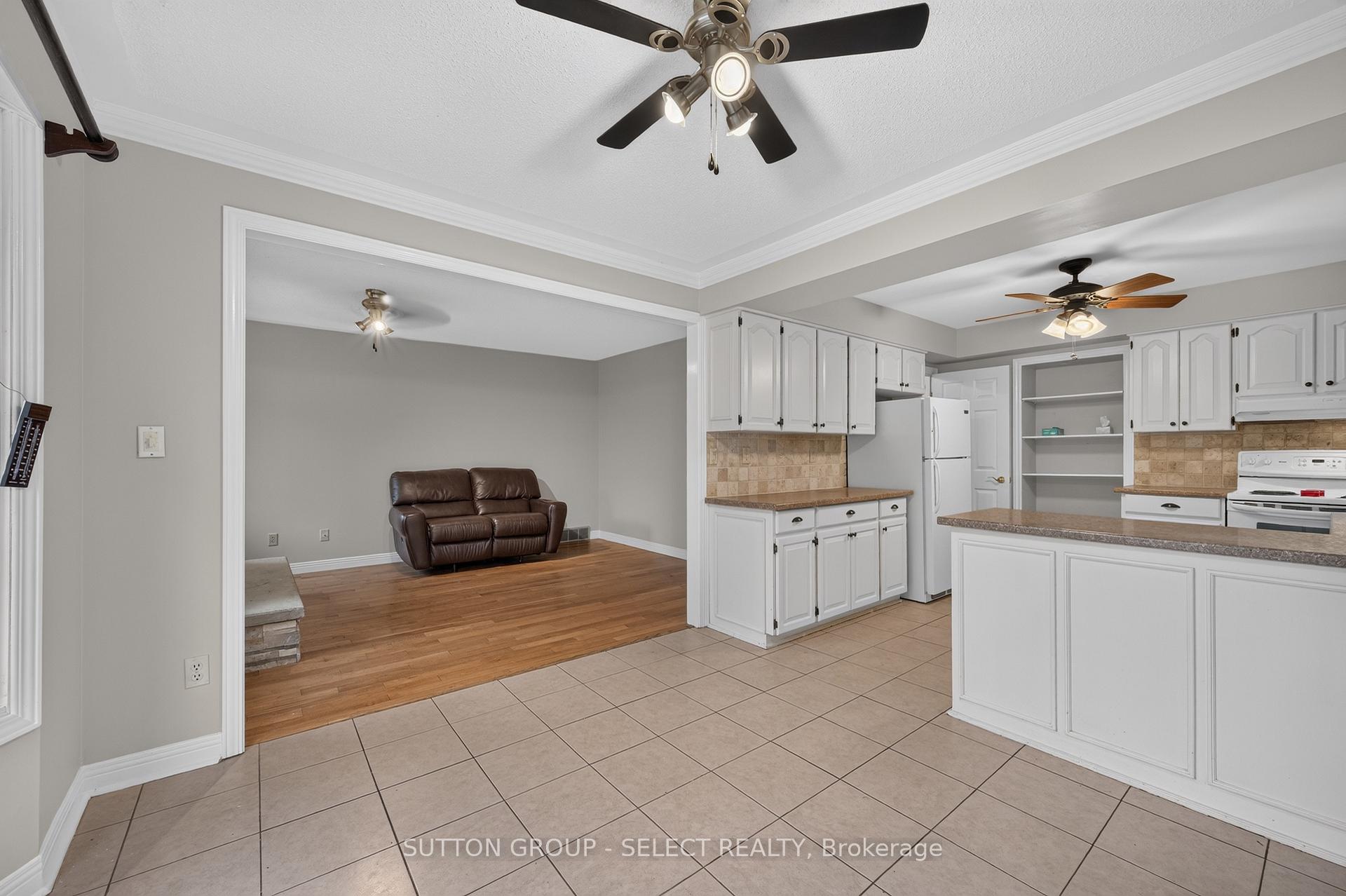 Photo 21 of 1000 Griffith Street, London, South K — HOMEH
