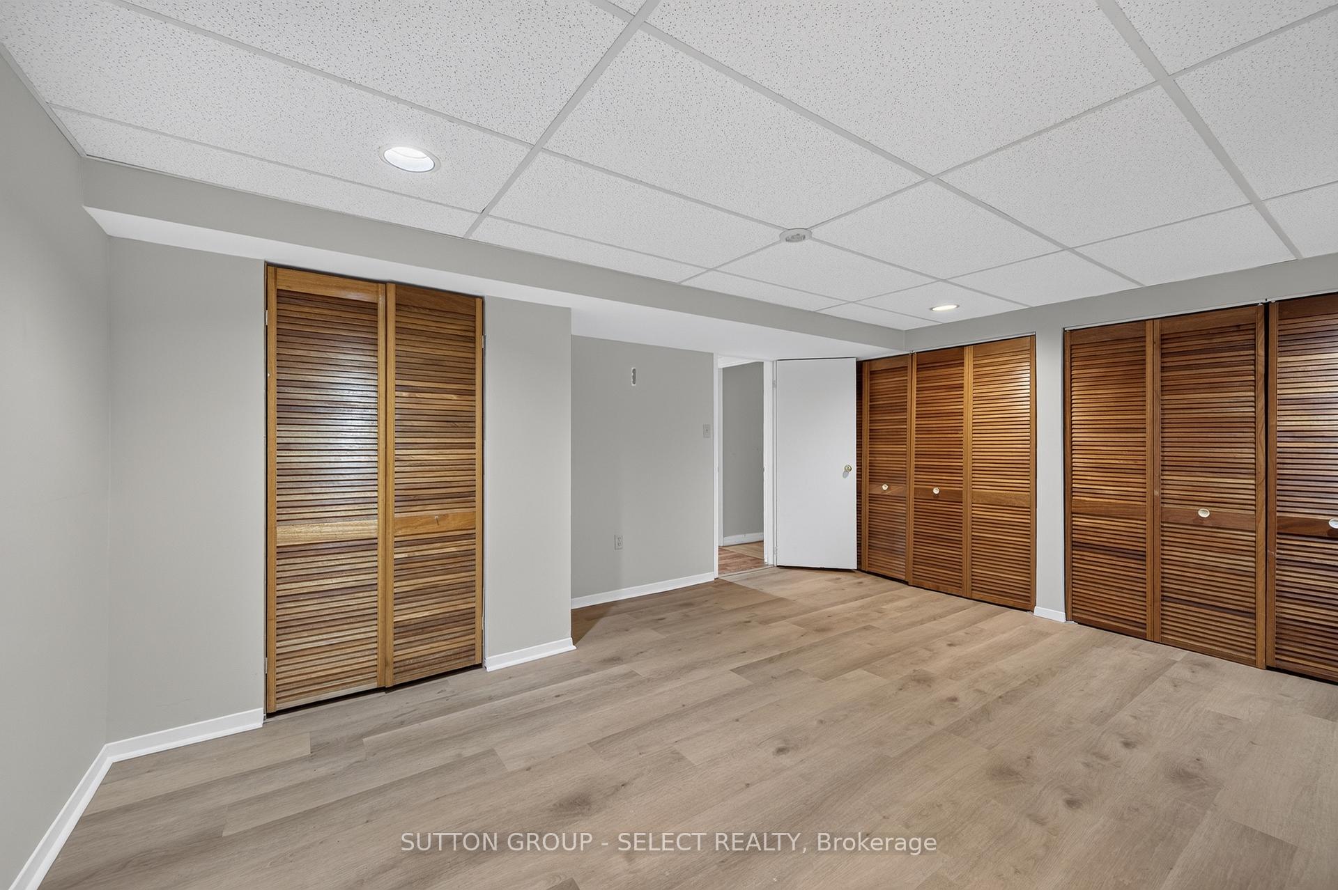 Photo 25 of 1000 Griffith Street, London, South K — HOMEH