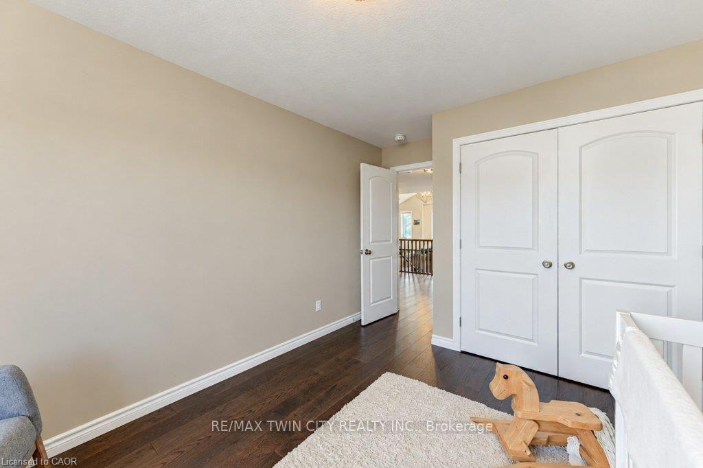 Photo 25 of 524 Sundew Drive, Waterloo, Columbia Forest/Clair Hills — HOMEH