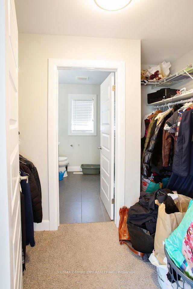 Photo 18 of 1583 Applerock Avenue, London, North S — HOMEH