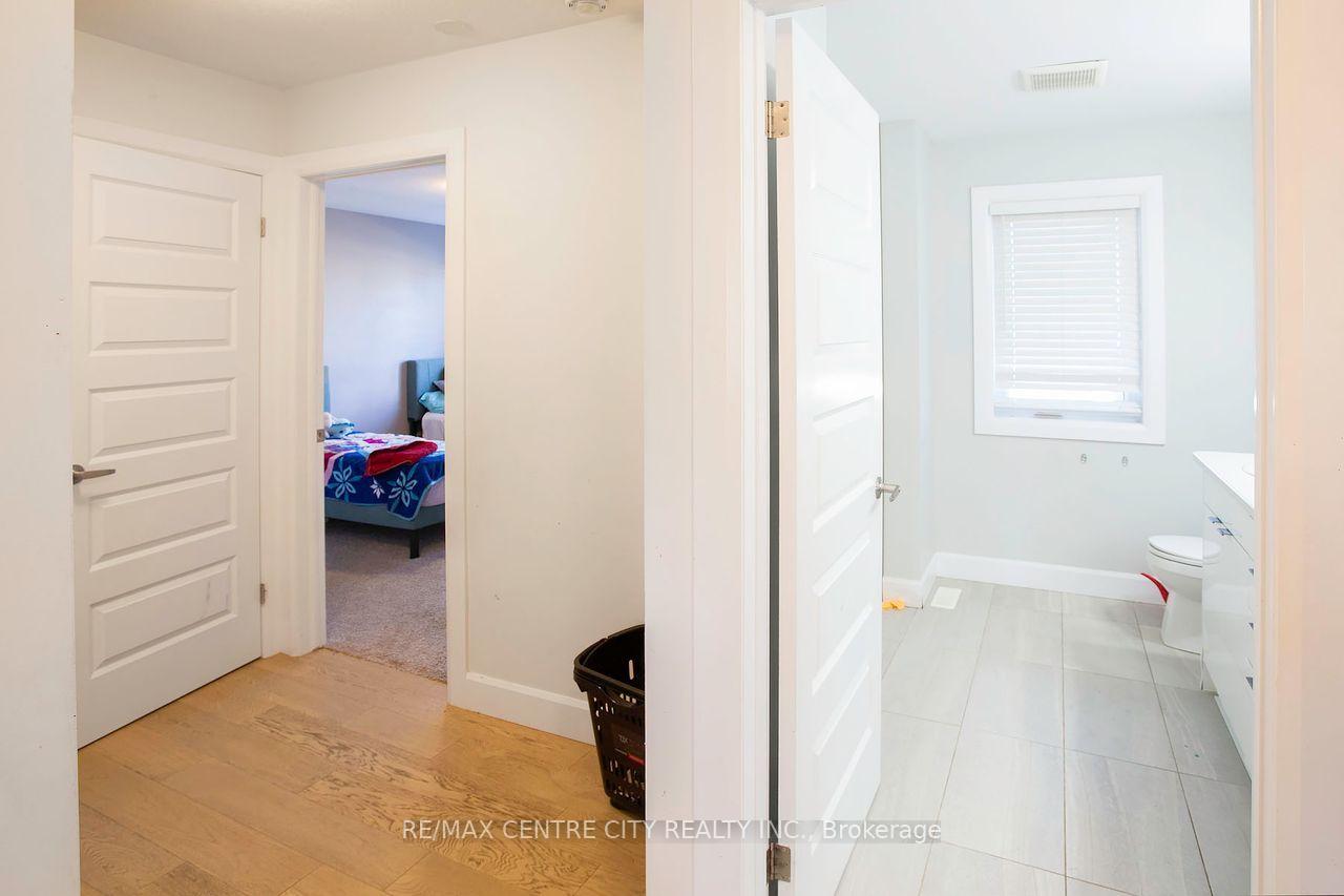 Photo 24 of 1583 Applerock Avenue, London, North S — HOMEH