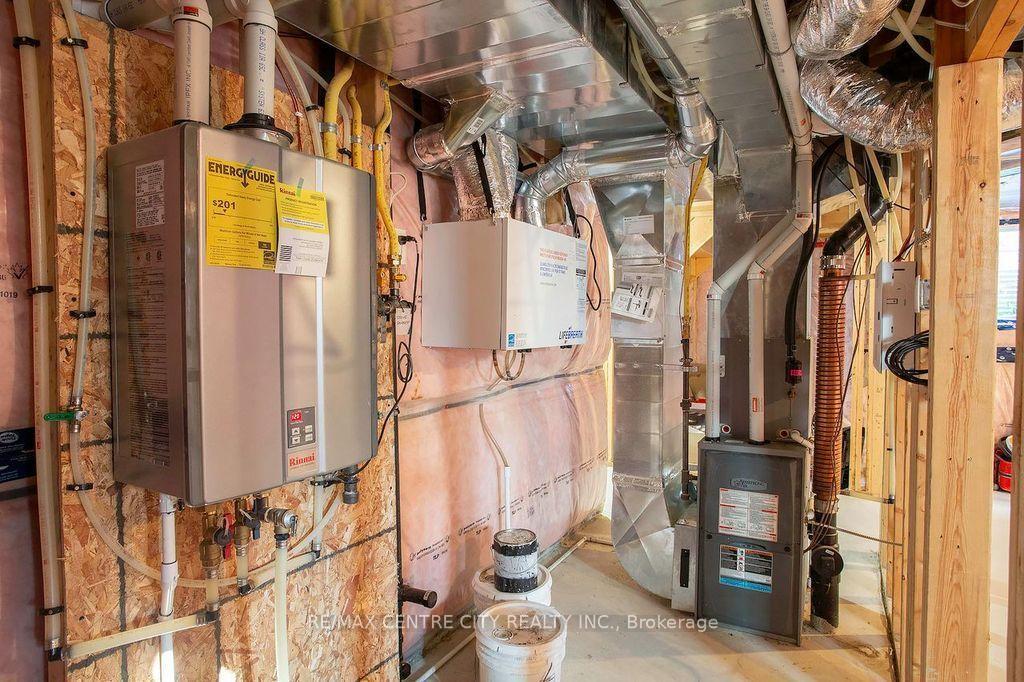 Photo 31 of 1583 Applerock Avenue, London, North S — HOMEH