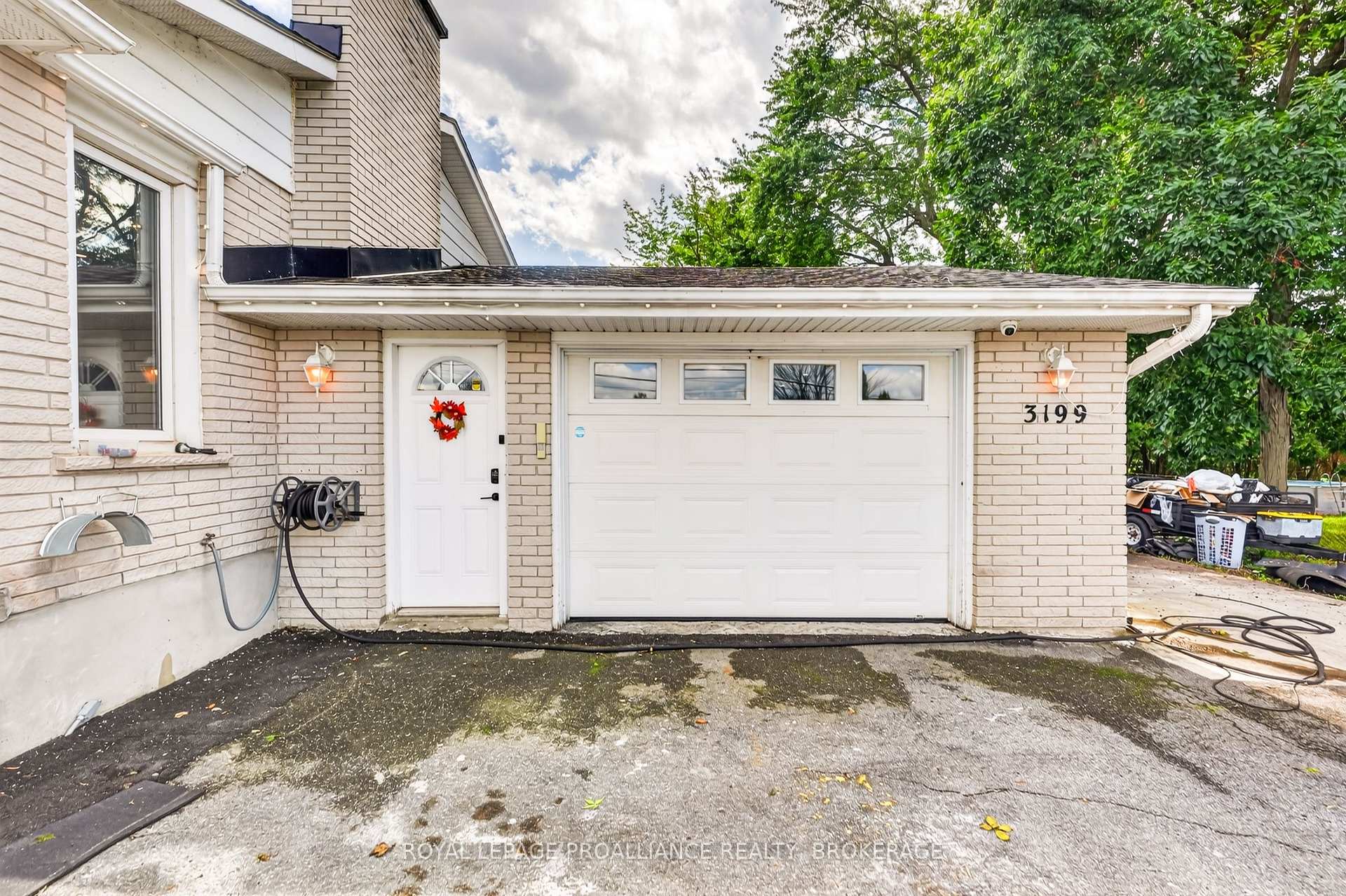Photo 6 of 3199 Princess Street, Kingston, North of Taylor-Kidd Blvd — HOMEH