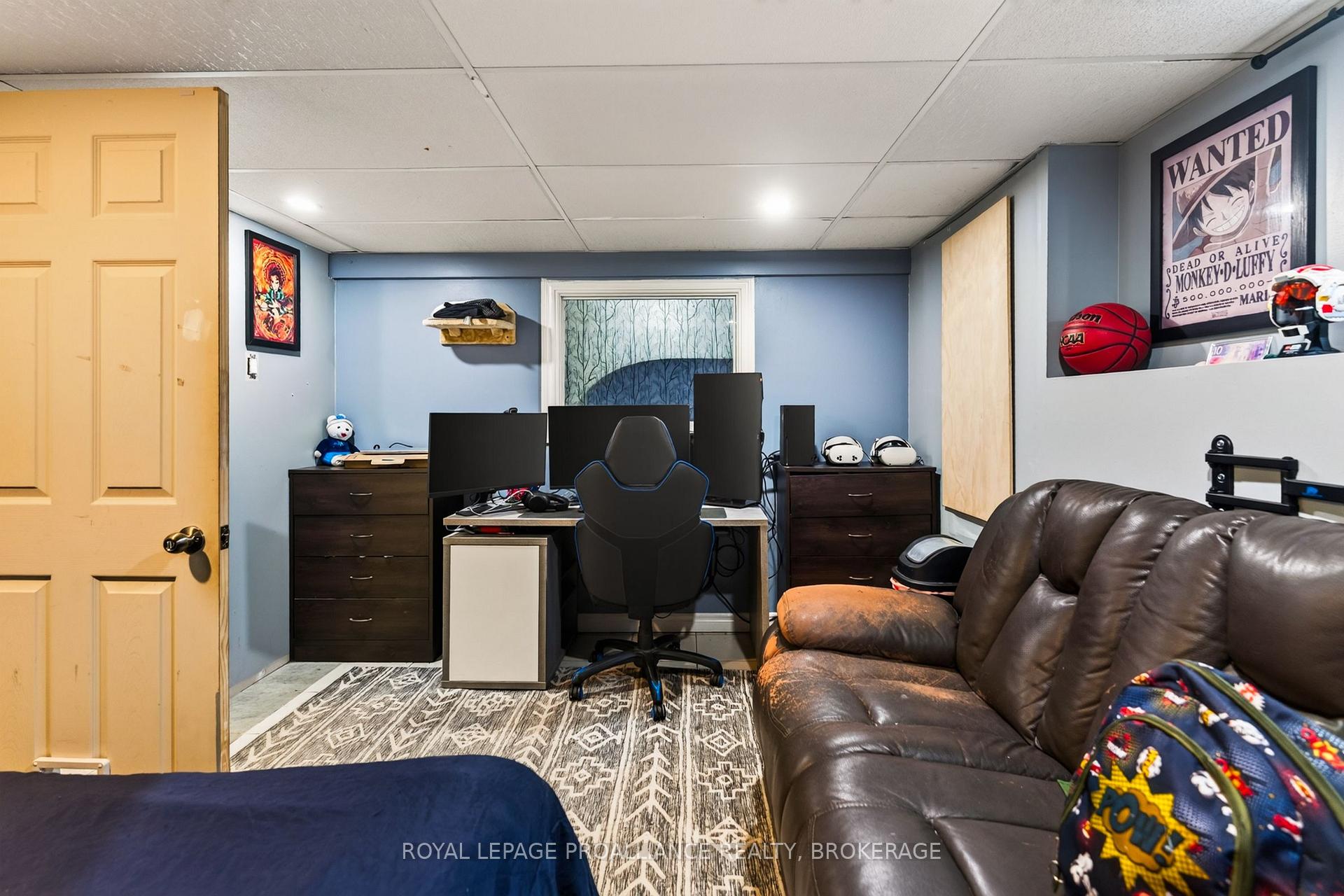 Photo 35 of 3199 Princess Street, Kingston, North of Taylor-Kidd Blvd — HOMEH