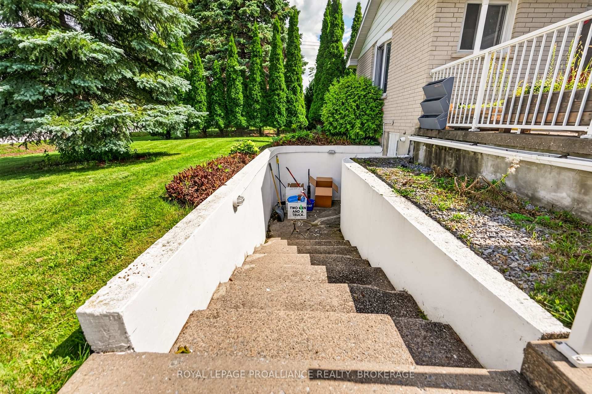 Photo 40 of 3199 Princess Street, Kingston, North of Taylor-Kidd Blvd — HOMEH