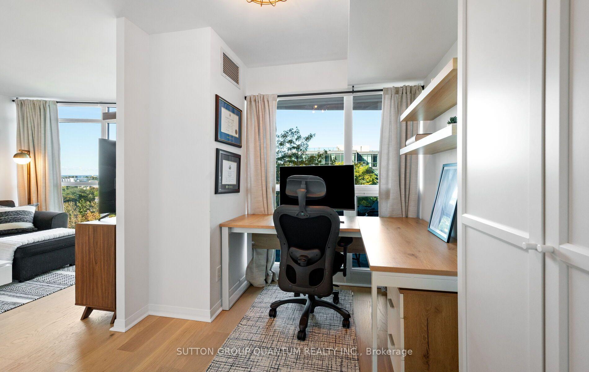 Photo 8 of Unit 1110, 219 Fort York Boulevard, Toronto, Niagara — HOMEH