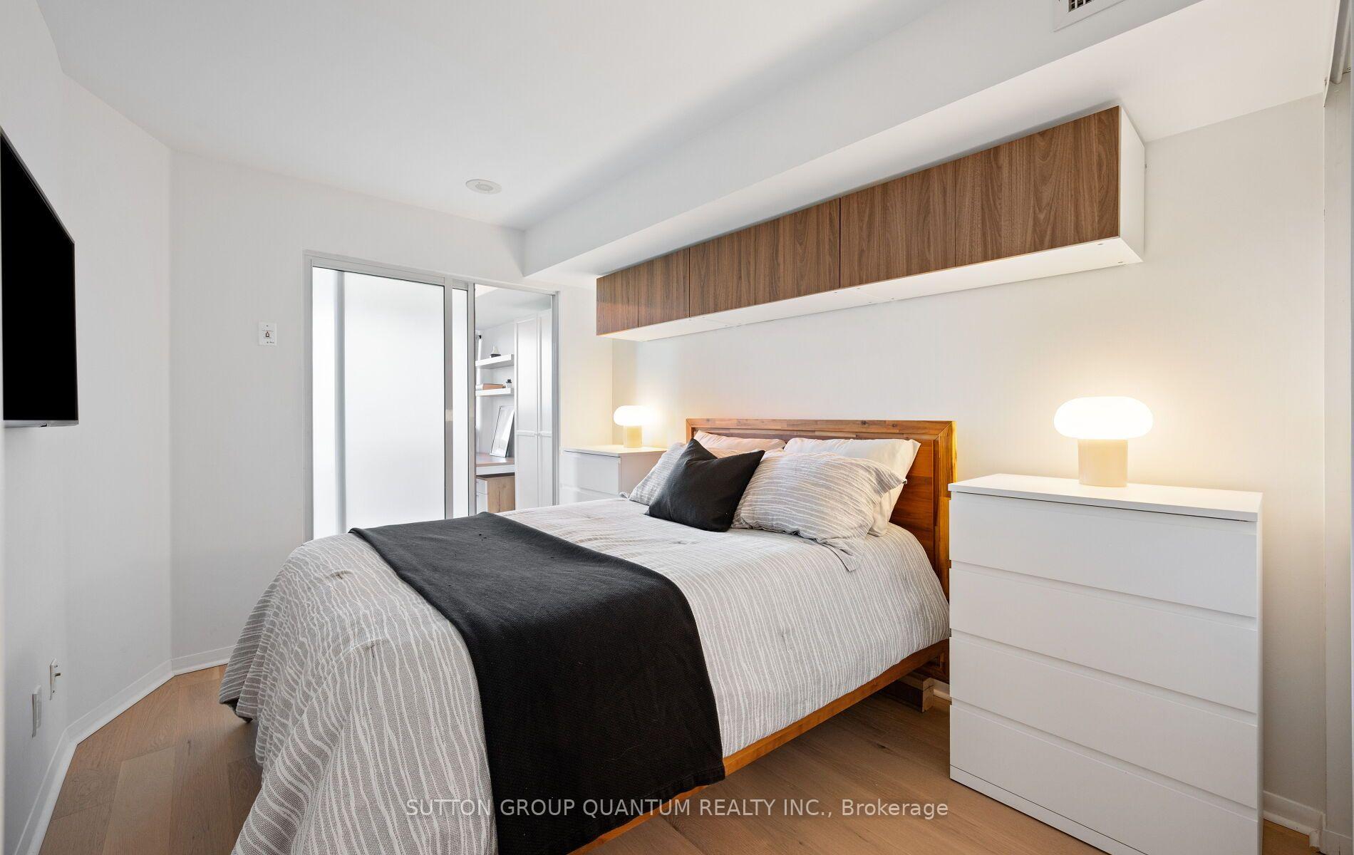 Photo 14 of Unit 1110, 219 Fort York Boulevard, Toronto, Niagara — HOMEH