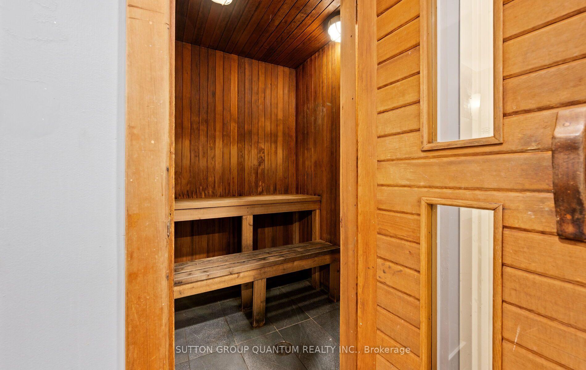 Photo 31 of Unit 1110, 219 Fort York Boulevard, Toronto, Niagara — HOMEH