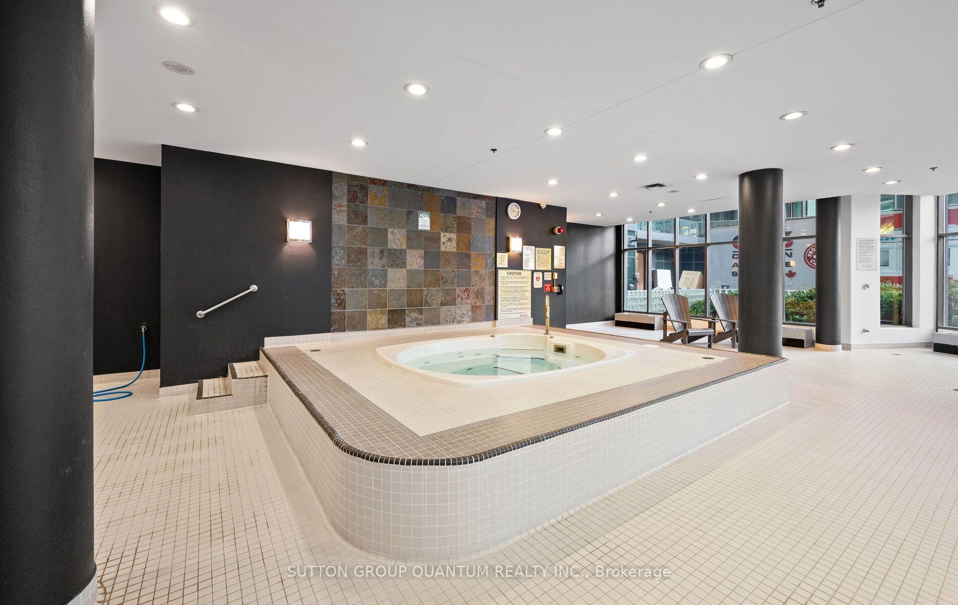 Photo 33 of Unit 1110, 219 Fort York Boulevard, Toronto, Niagara — HOMEH