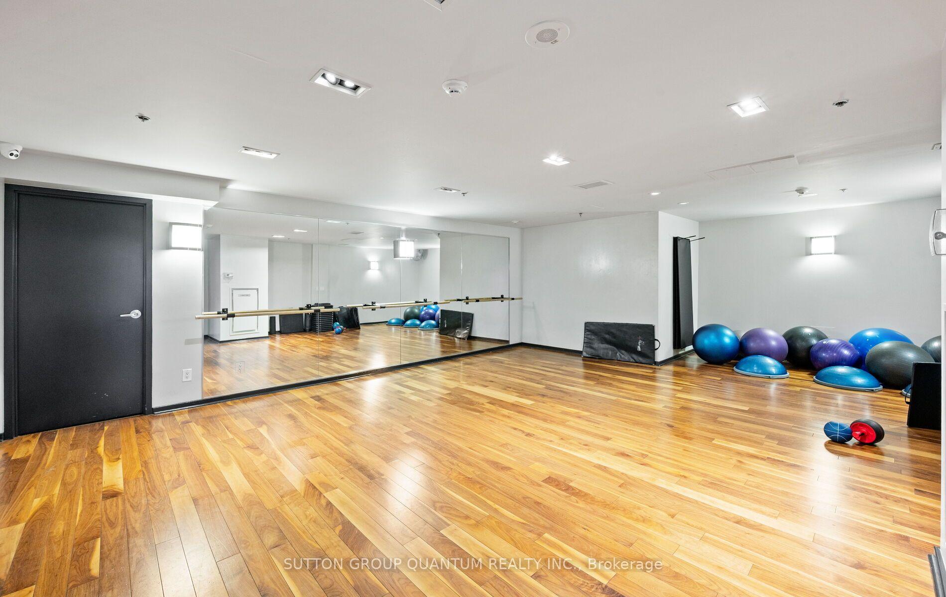 Photo 38 of Unit 1110, 219 Fort York Boulevard, Toronto, Niagara — HOMEH