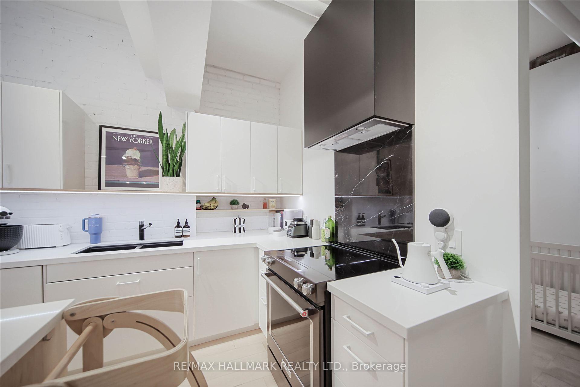 Photo 13 of Unit 301, 80 Sherbourne Street, Toronto, Moss Park — HOMEH