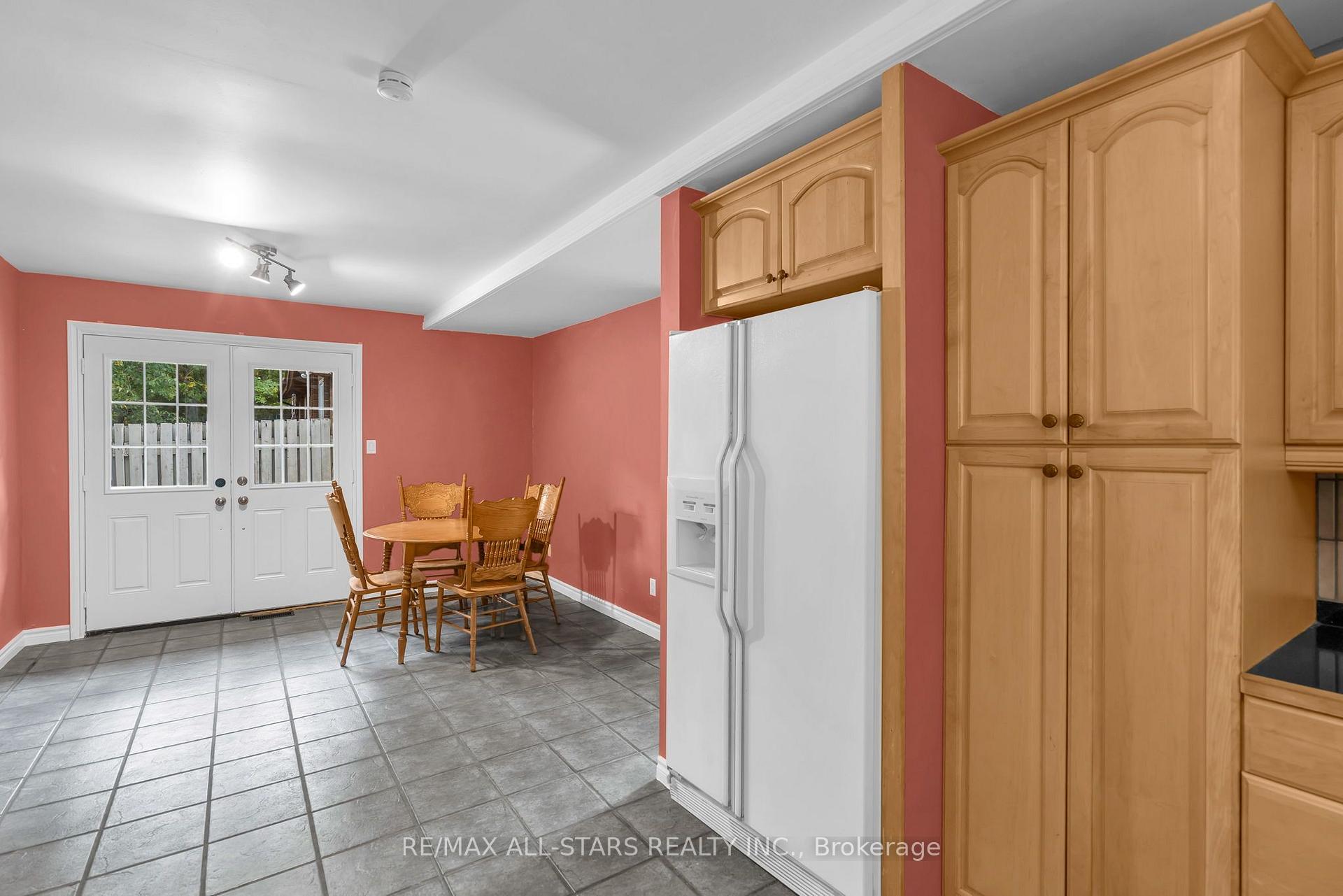 Photo 17 of 51 Queen Street, Georgina, Sutton & Jackson's Point — HOMEH