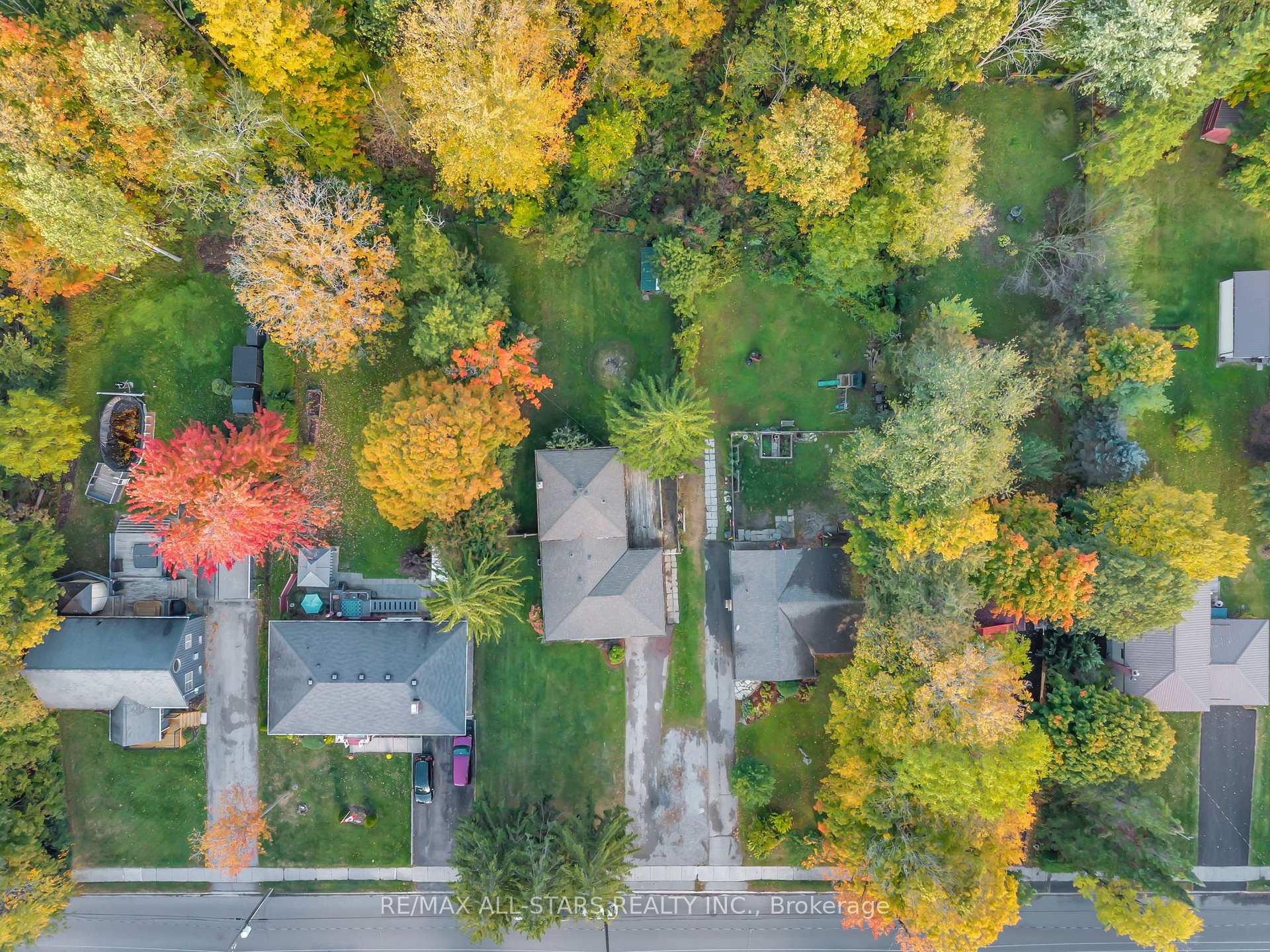 Photo 39 of 51 Queen Street, Georgina, Sutton & Jackson's Point — HOMEH