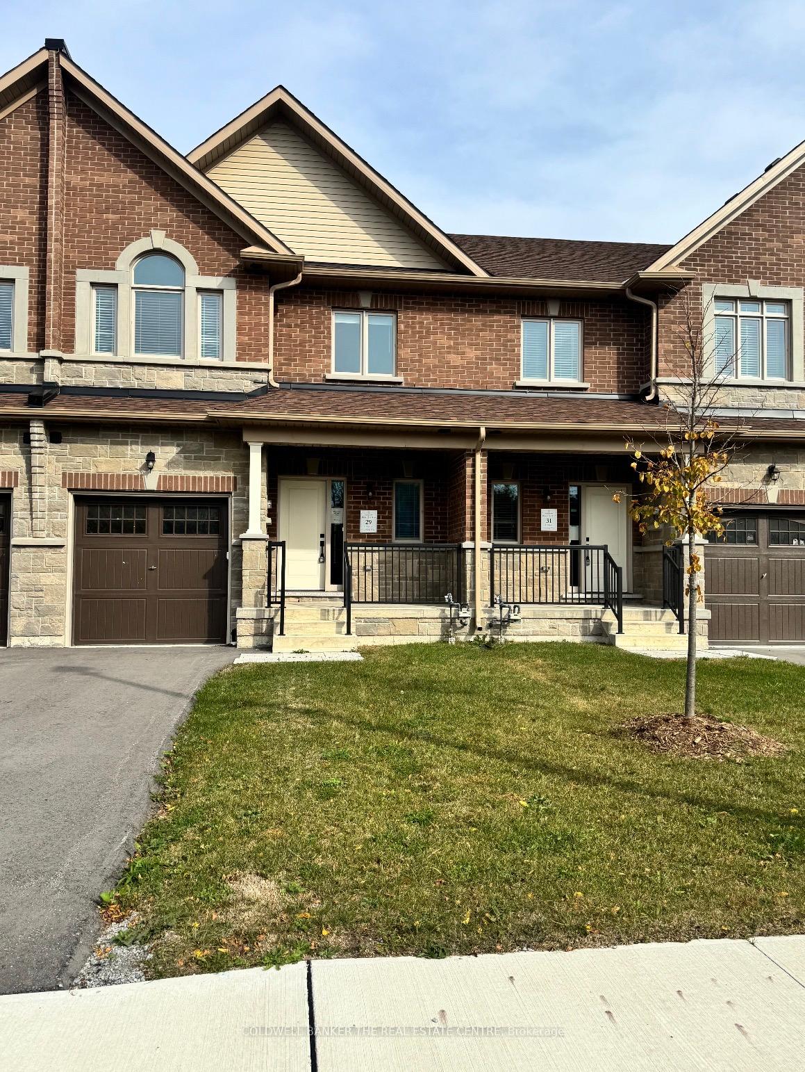 Photo 2 of 27 Hildred Cushing Way, Uxbridge — HOMEH