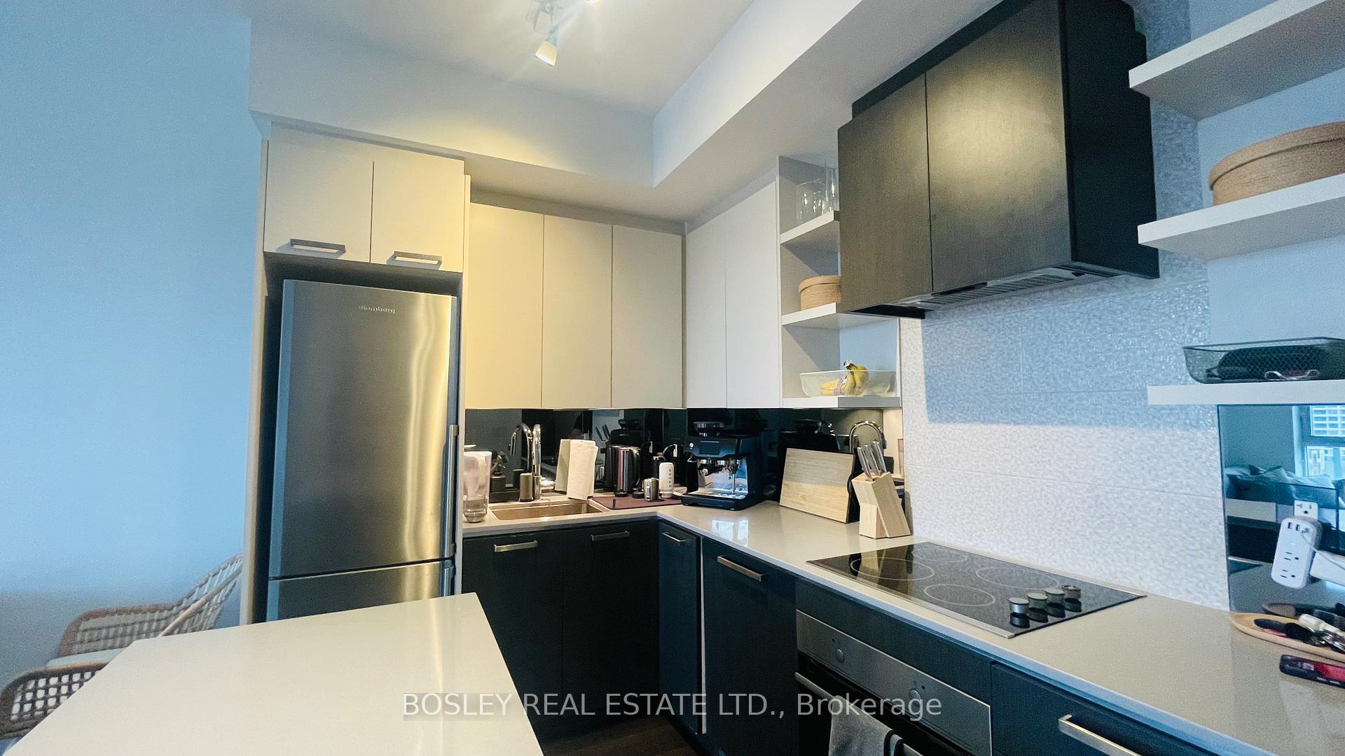 Photo 8 of Unit 829, 1830 Bloor Street W, Toronto, High Park North — HOMEH