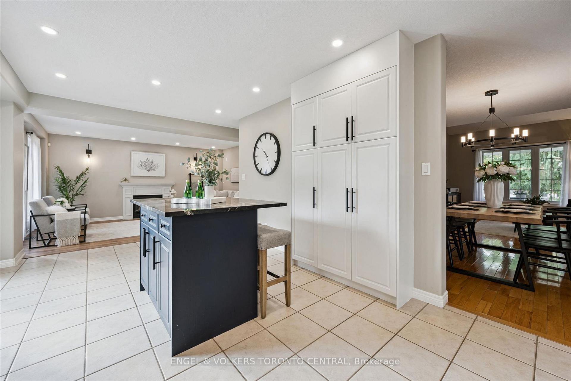 Photo 16 of 653 Rock Point Crescent, Waterloo, Conservation Meadows — HOMEH