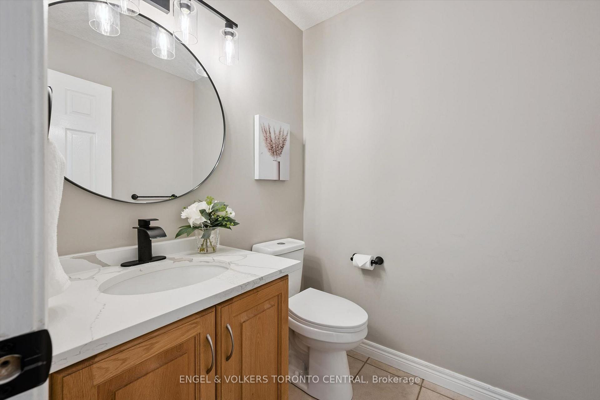 Photo 20 of 653 Rock Point Crescent, Waterloo, Conservation Meadows — HOMEH