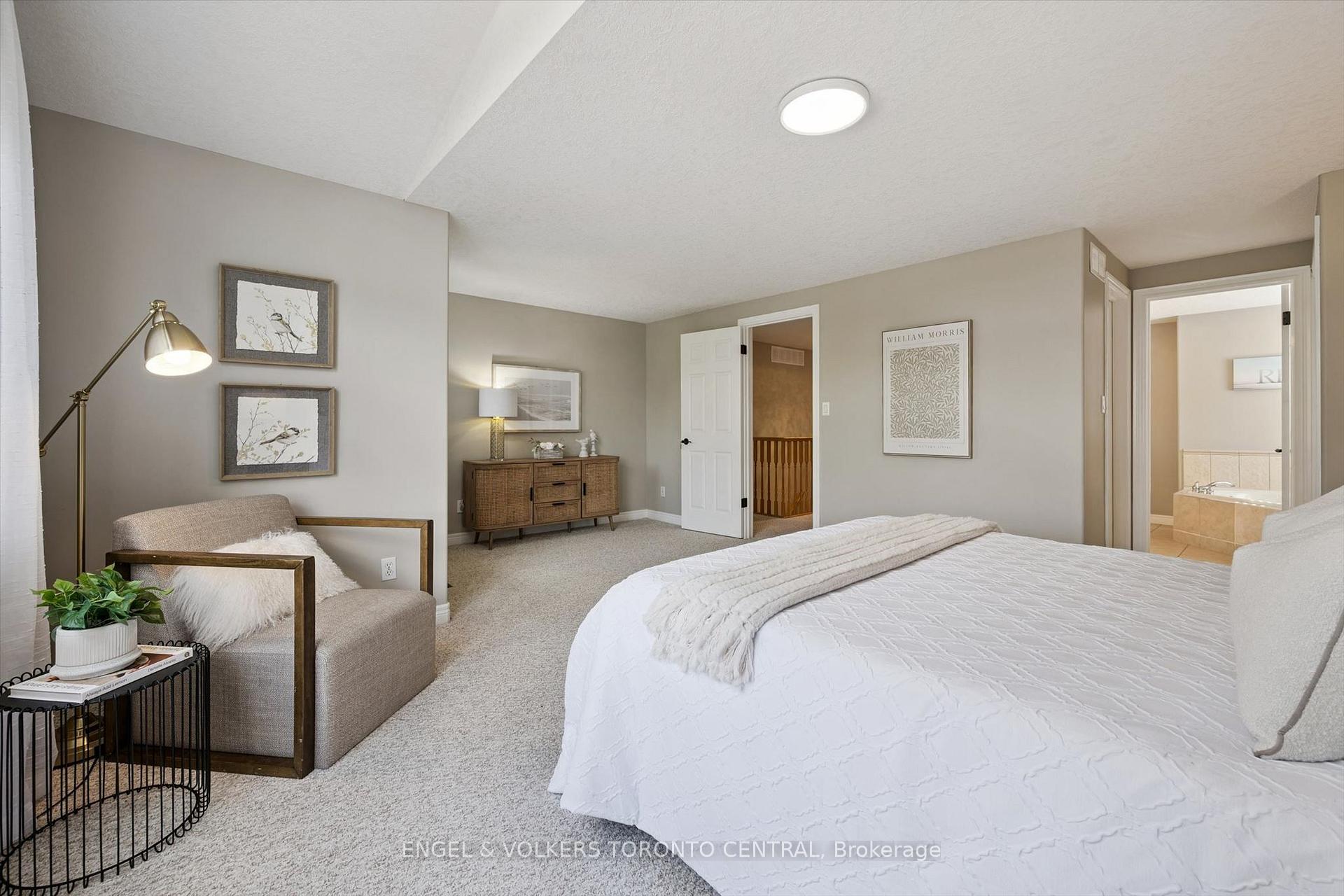 Photo 27 of 653 Rock Point Crescent, Waterloo, Conservation Meadows — HOMEH