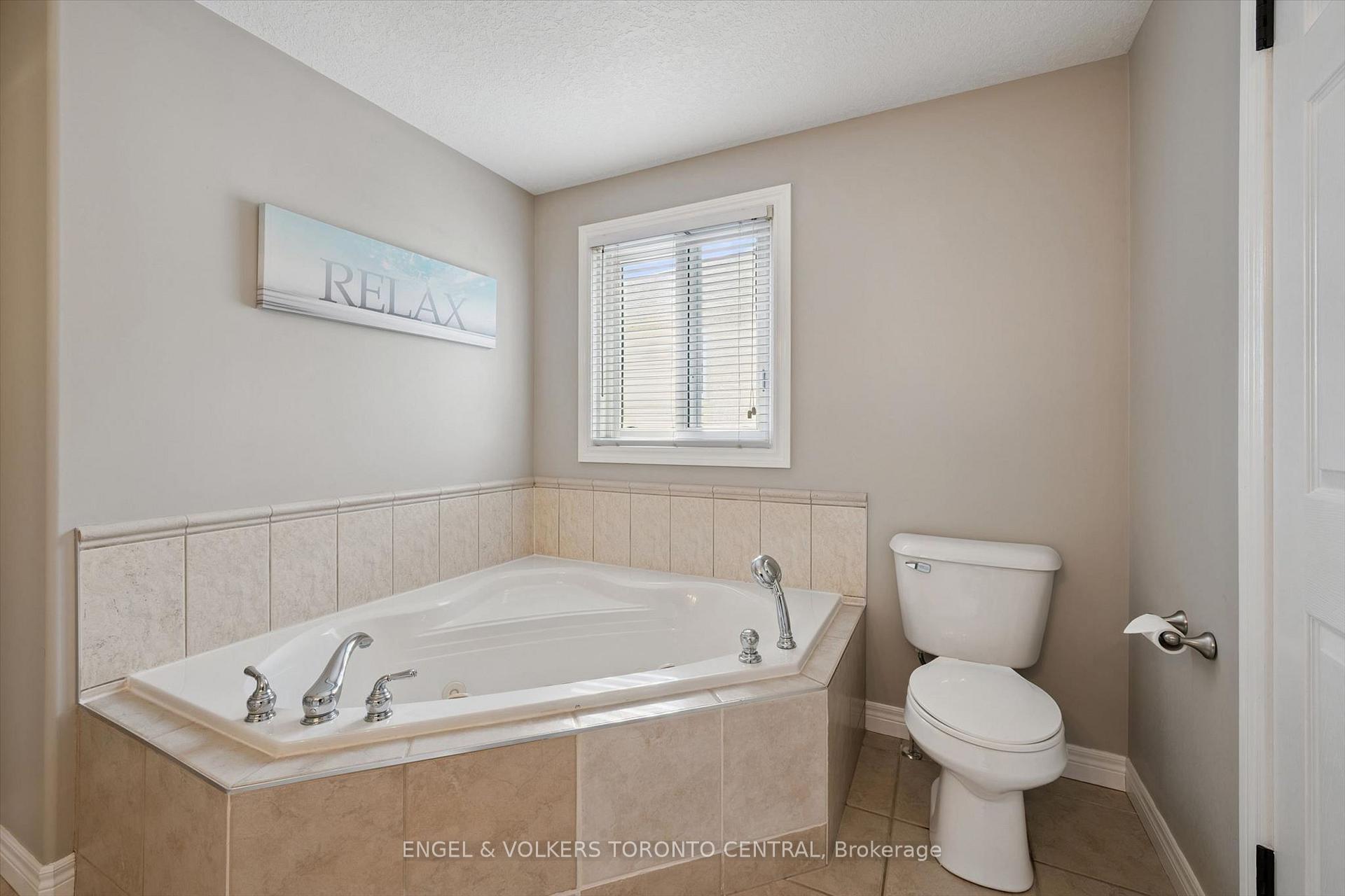 Photo 29 of 653 Rock Point Crescent, Waterloo, Conservation Meadows — HOMEH