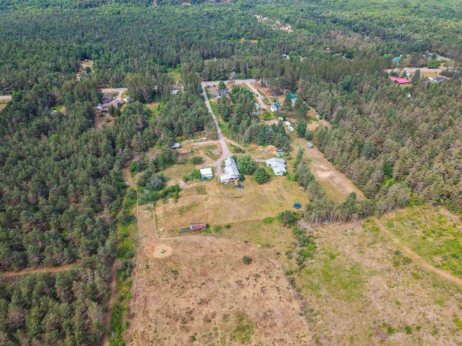Photo 28 of 833 Highway 552 E, Algoma, Unorganized, North Part, Goulais River — HOMEH