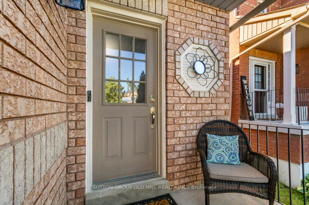 Photo 4 of 59 Senator Way, Caledon, Bolton North — HOMEH